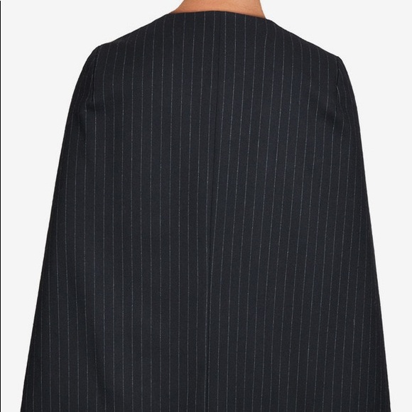 Sabié black pinstripe cape with pockets size large - Picture 6 of 10